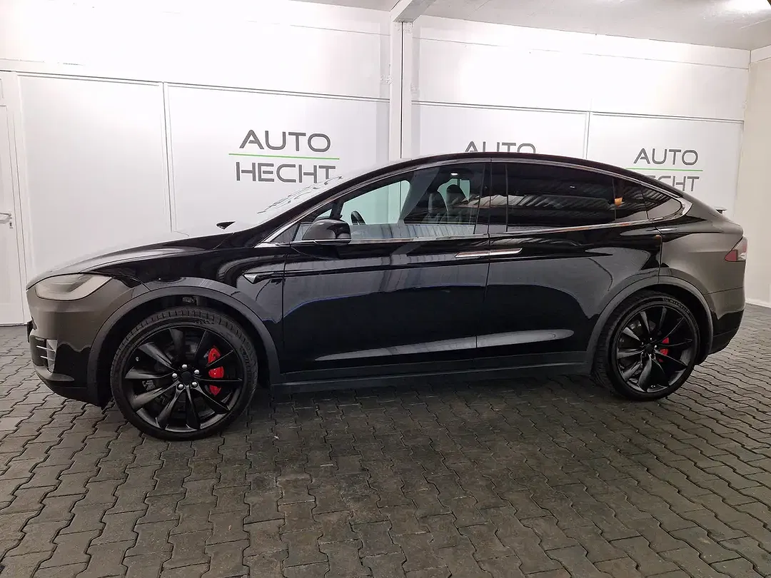 Tesla Model X 100D Performance Ludicrous - Thumbnail 6