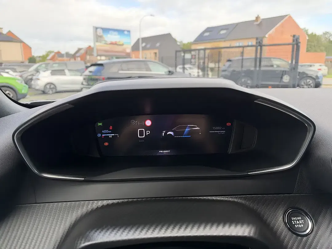 Peugeot 2008 Hybrid Allure - foto 15