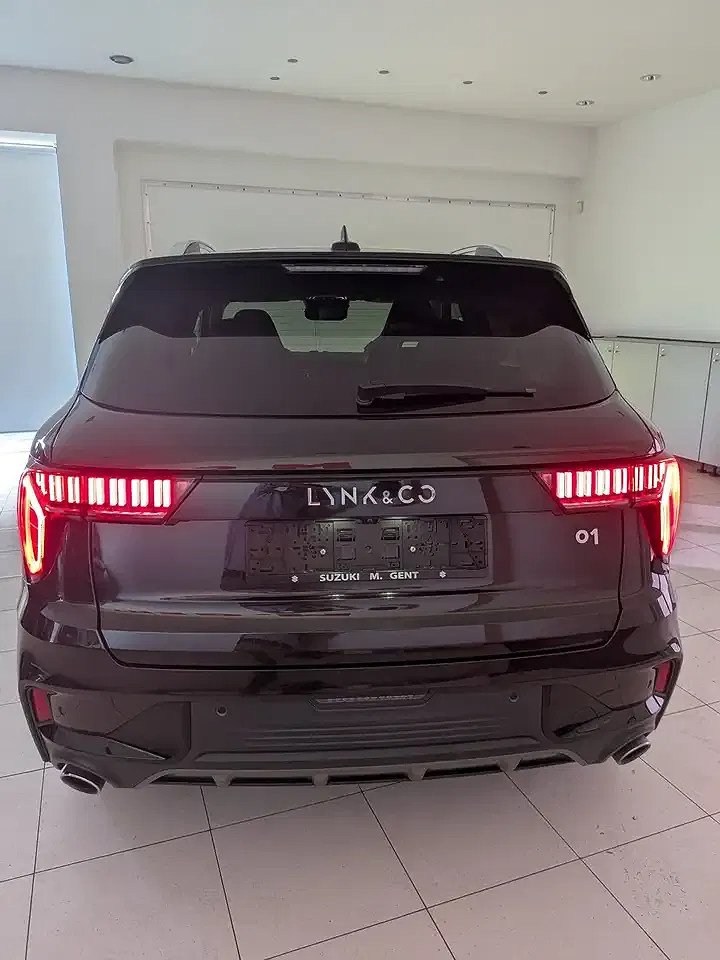 Lynk & Co 01 - Thumbnail 7