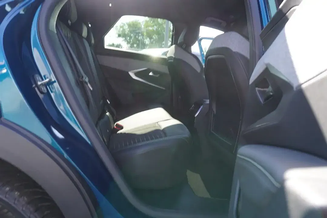 Peugeot 3008 145 AUT Hybrid GT - Thumbnail 11