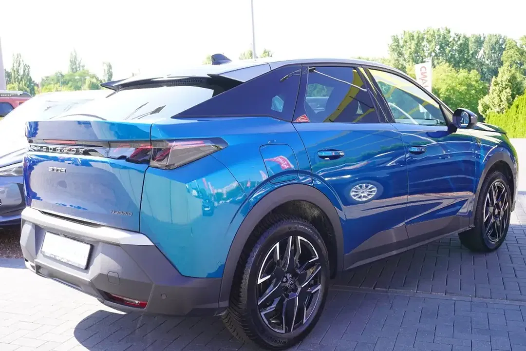 Peugeot 3008 145 AUT Hybrid GT - Thumbnail 4