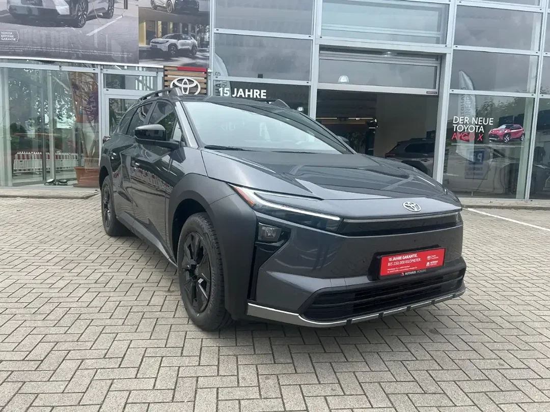 Toyota bZ4X Teamplayer - Afbeelding 1