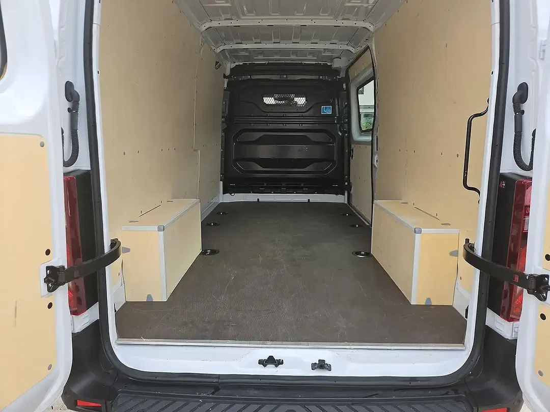Nissan Interstar dCi 150 5t L3H2 N-Connecta - Thumbnail 11