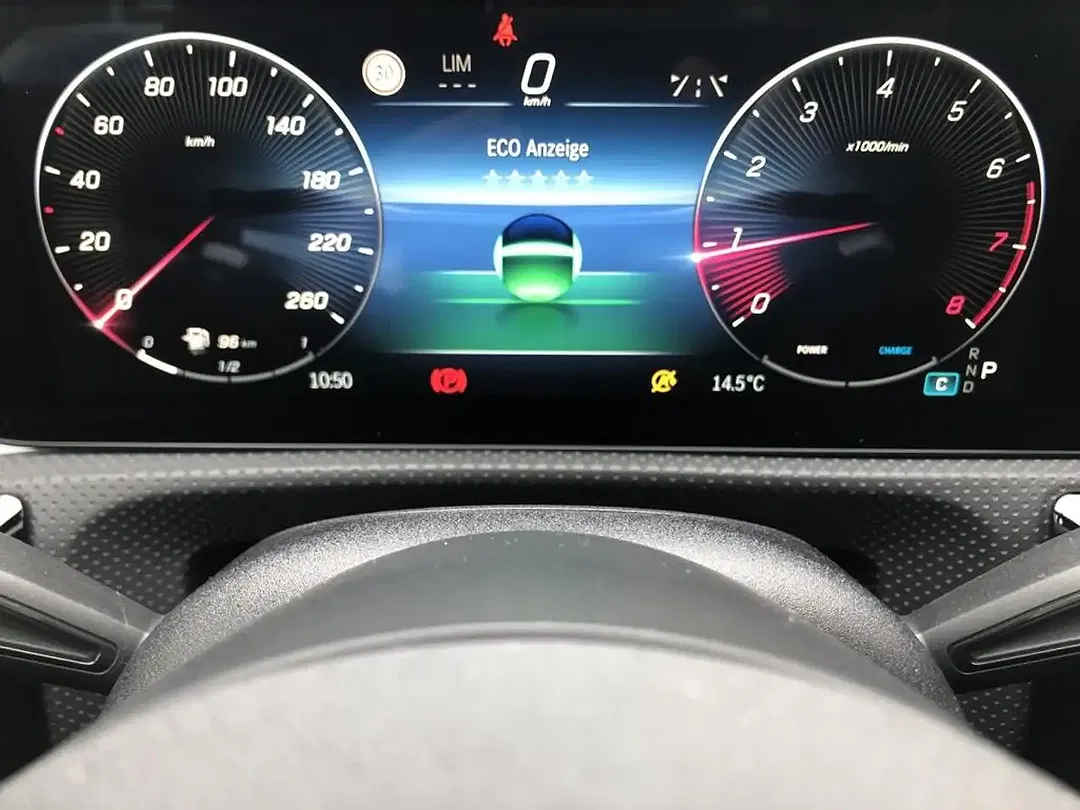 Mercedes-Benz CLA 180 AMG MBUX Night - Thumbnail 9