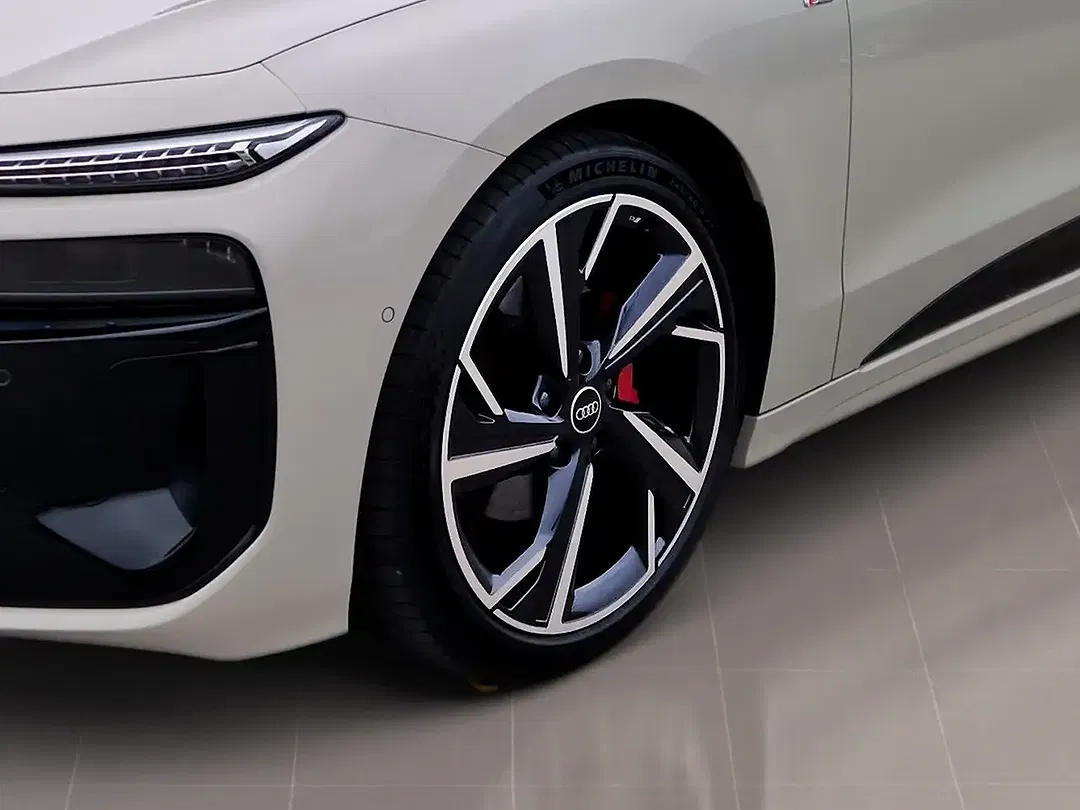 Audi A6 e-tron Sportback S line - Thumbnail 6