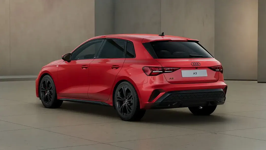 Audi A3 TFSI S tronic S line - Thumbnail 2