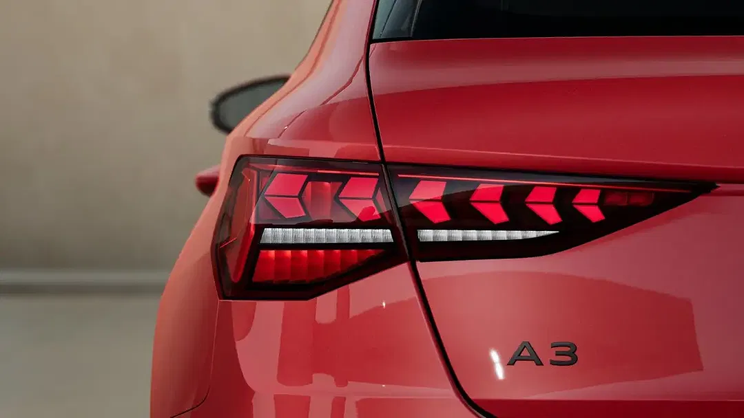 Audi A3 TFSI S tronic S line - Thumbnail 6