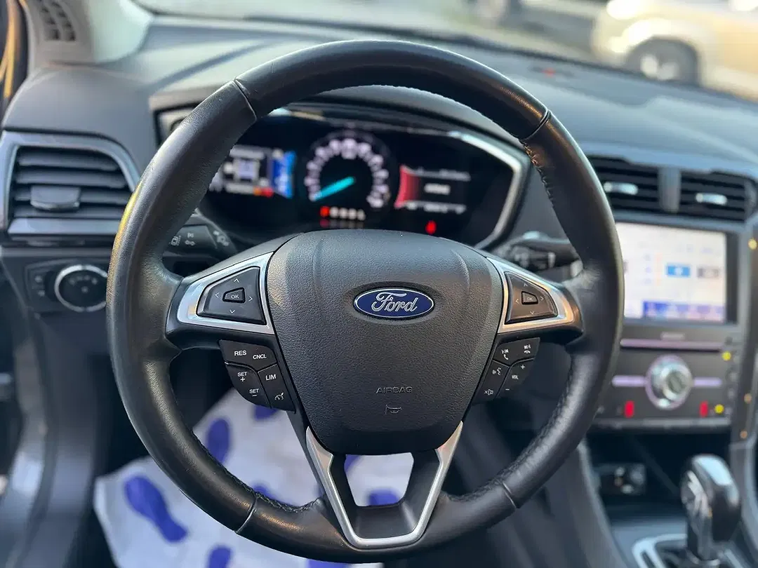 Ford Mondeo Hybrid AUT Titanium - Thumbnail 14