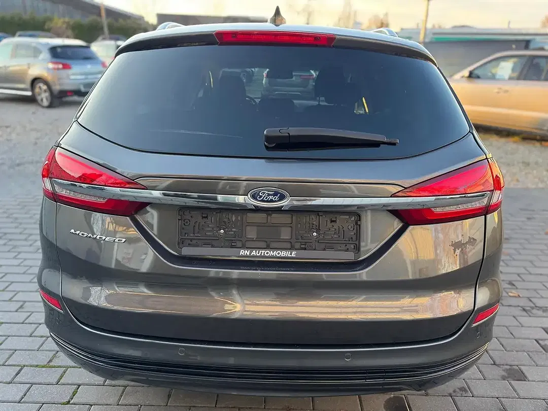 Ford Mondeo Hybrid AUT Titanium - Thumbnail 5