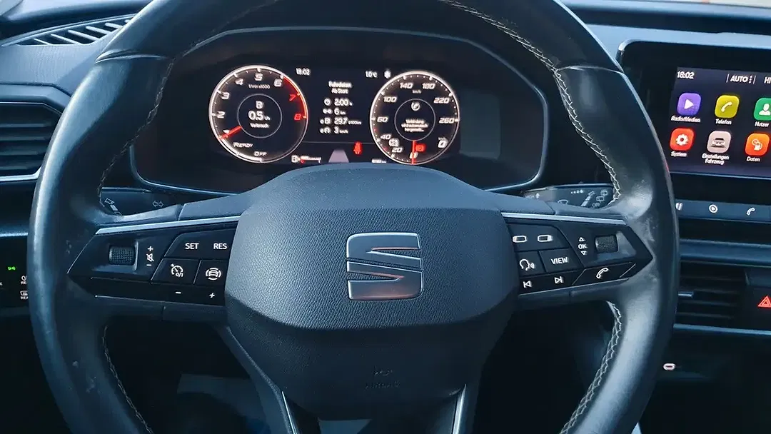 SEAT Leon Style - Thumbnail 8