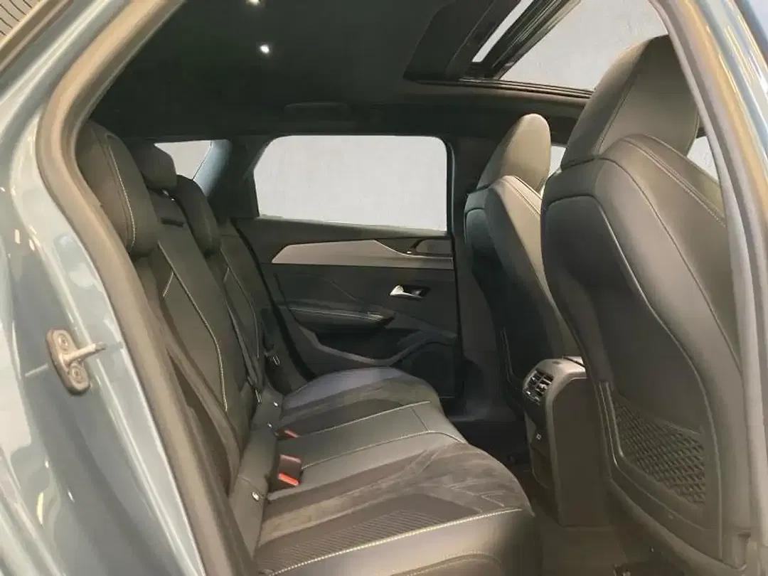 Peugeot 308 GT - foto 15