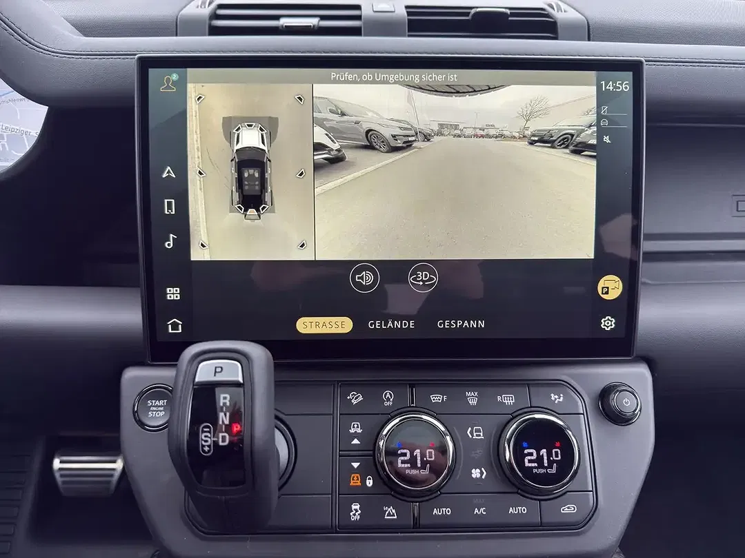 Land Rover Defender P635 OCTA Black Edition 110 - Thumbnail 14