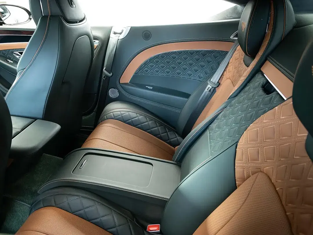 Bentley Continental 4.0 V8 - Thumbnail 9