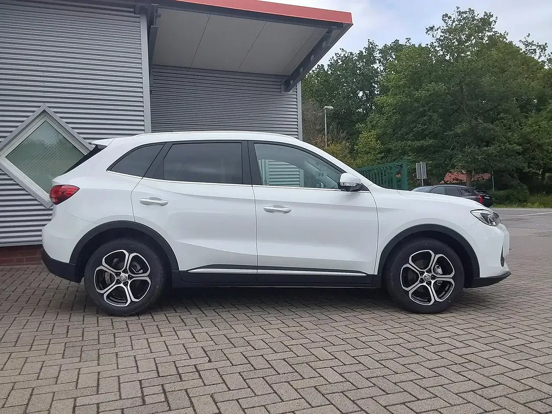 MG ZS 1.5 Comfort - Thumbnail 3