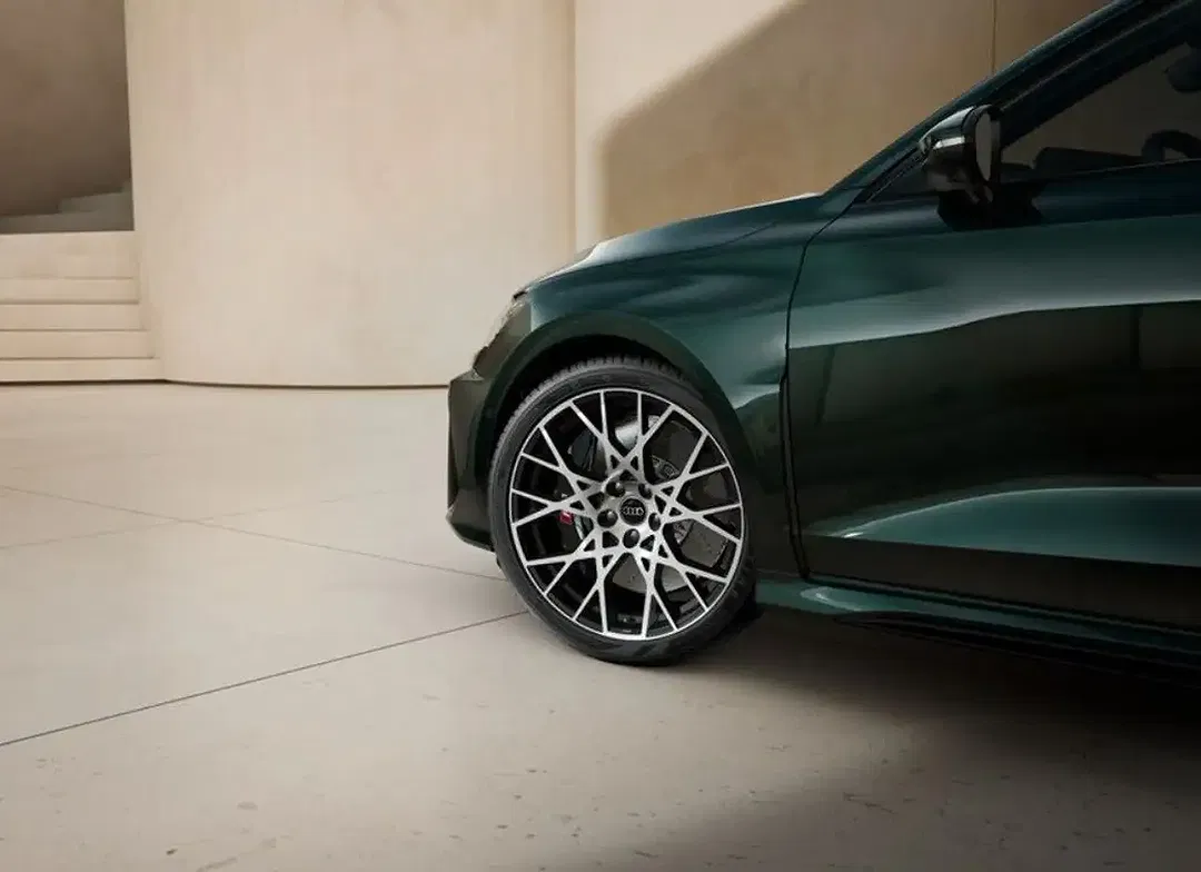 Audi RS3 Matrix LED Sportback - Thumbnail 5