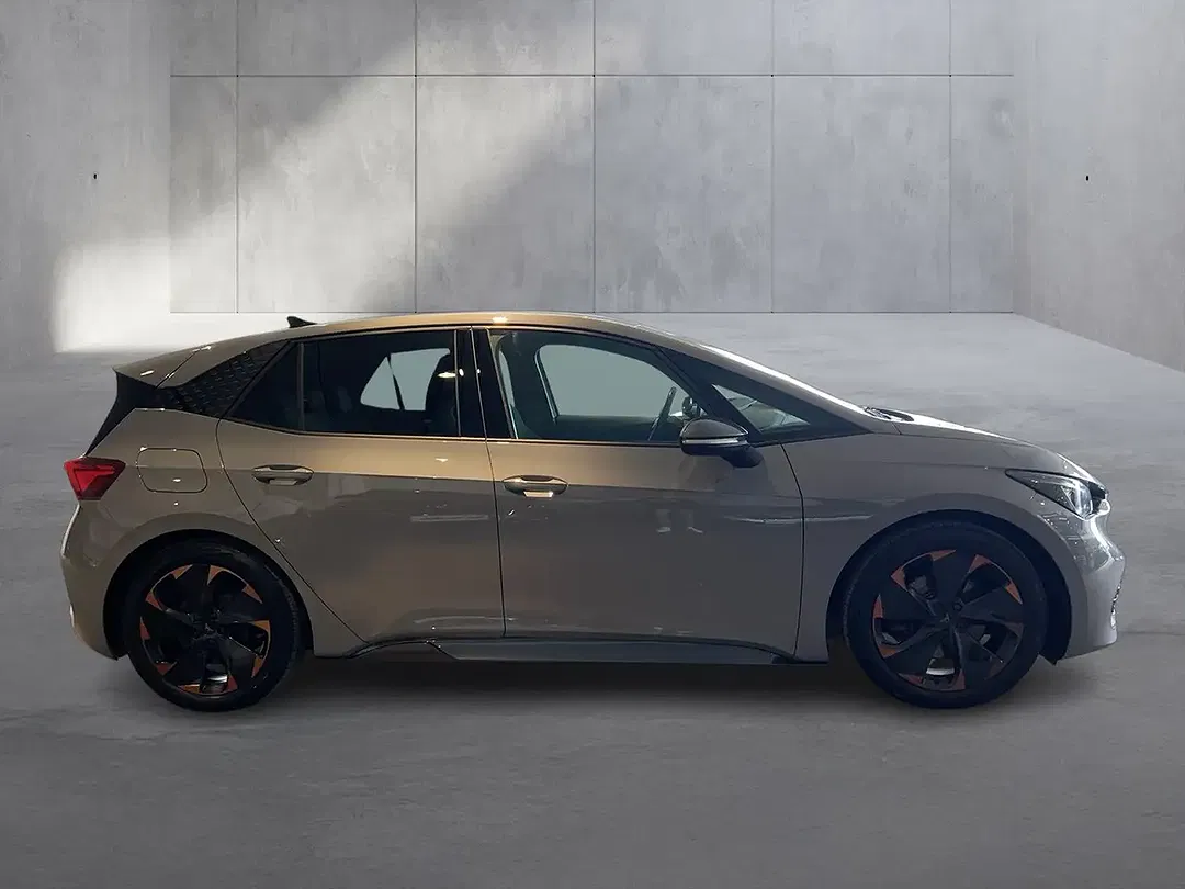 CUPRA Born - Thumbnail 6