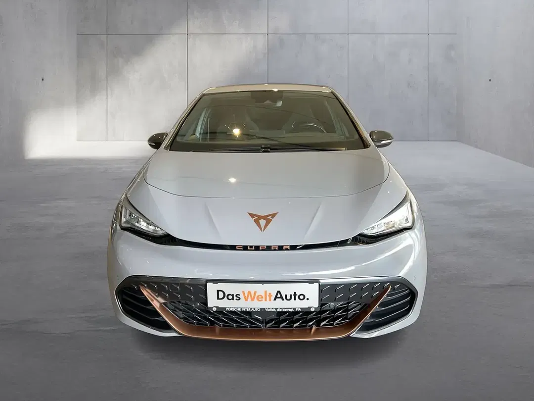 CUPRA Born - Thumbnail 8
