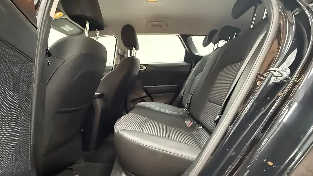 Kia Ceed SW / cee'd SW Edition 7 - Thumbnail 12