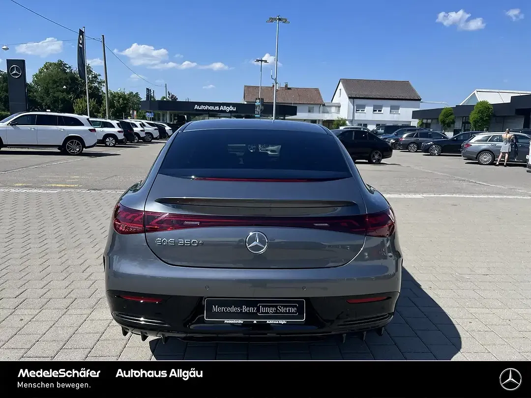 Mercedes-Benz EQE 350 AMG Night - Thumbnail 4