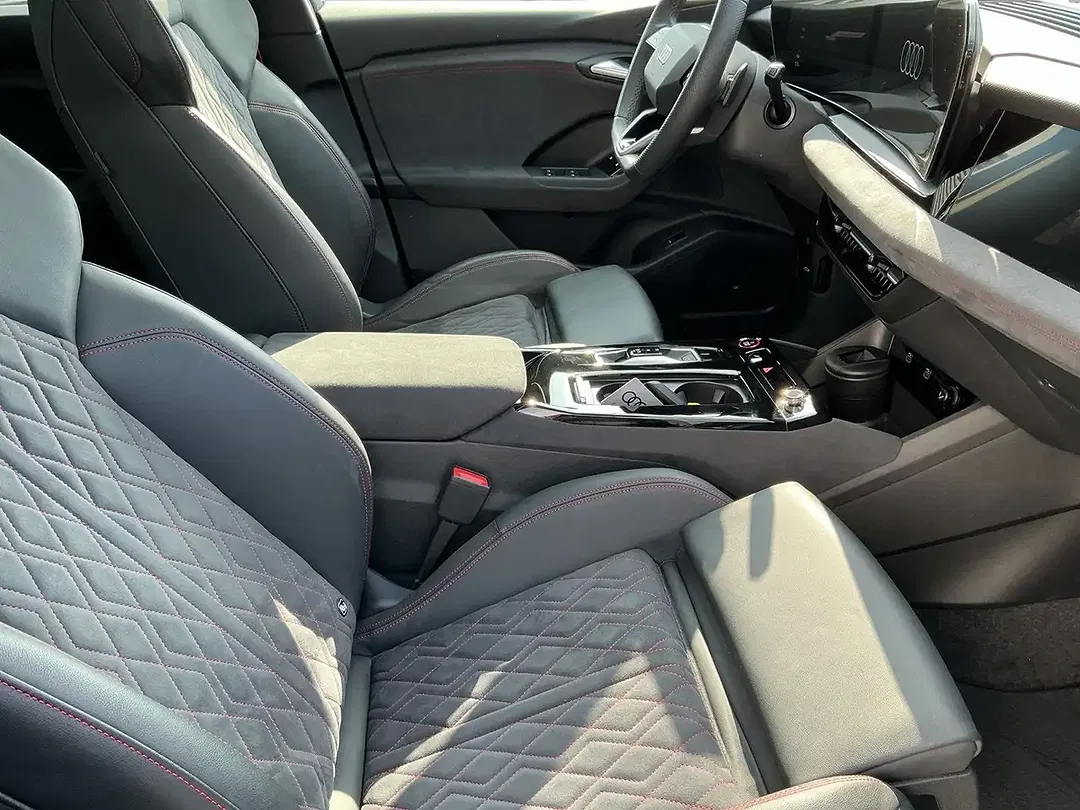 Audi SQ6 e-tron quattro Matrix LED Edition One - Thumbnail 13