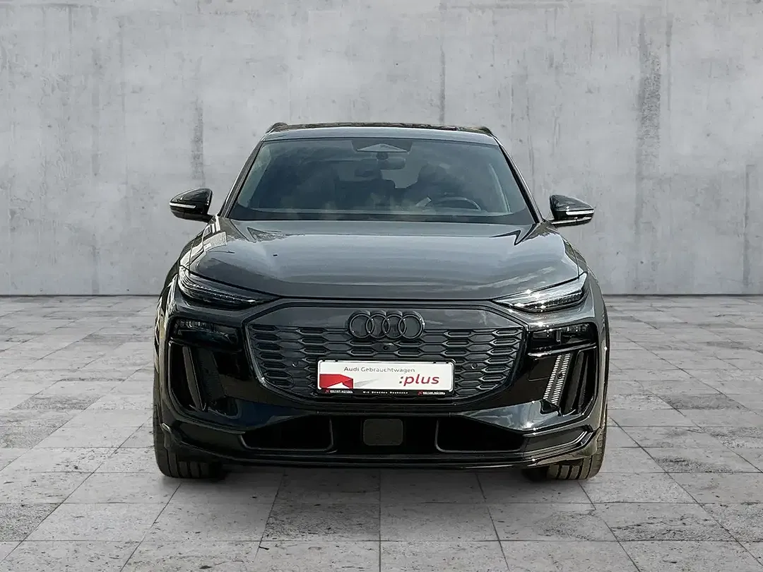 Audi SQ6 e-tron quattro Matrix LED Edition One - Thumbnail 3