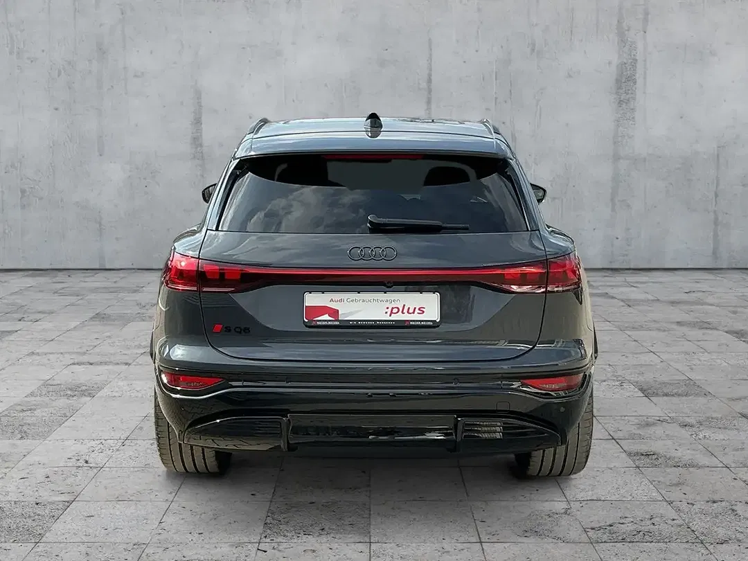 Audi SQ6 e-tron quattro Matrix LED Edition One - Thumbnail 5
