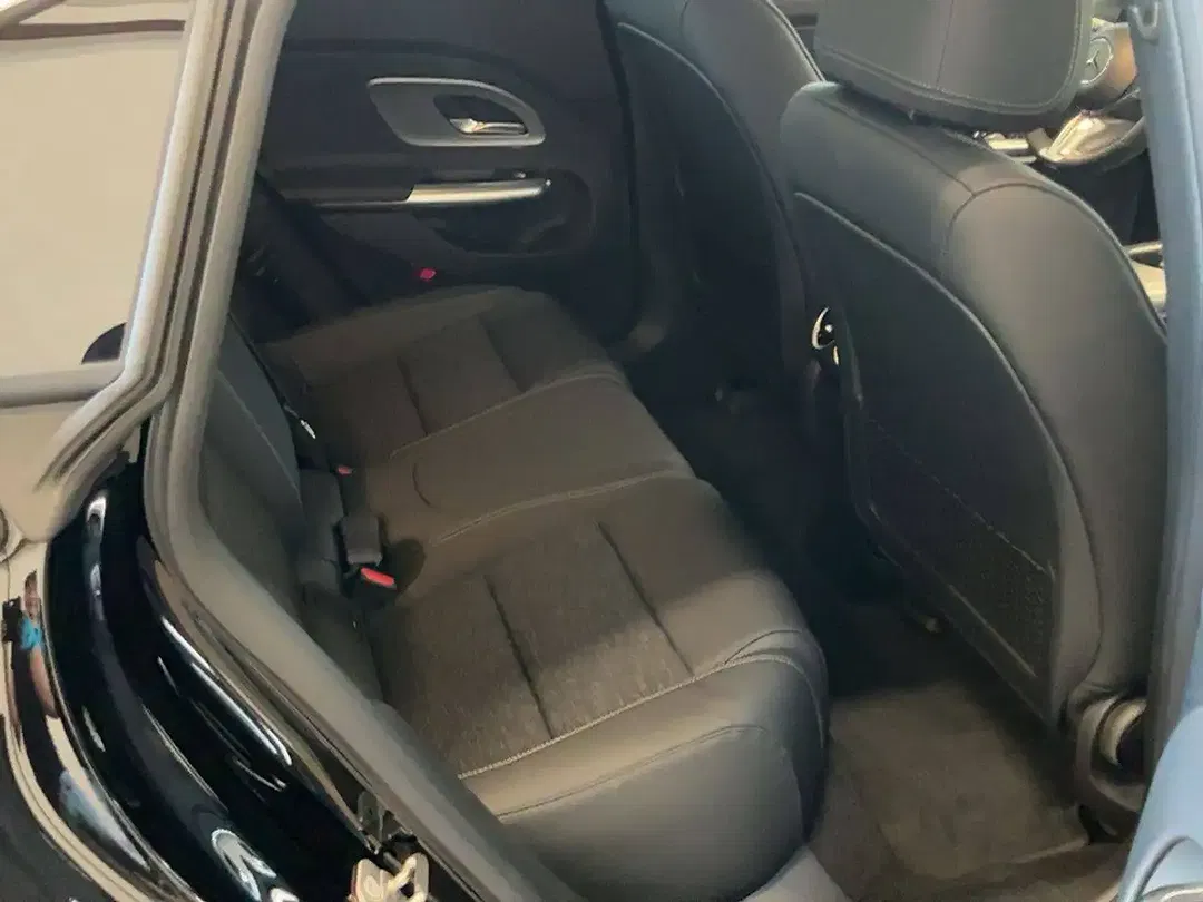 Mercedes-Benz CLA 250 EQ - Thumbnail 4