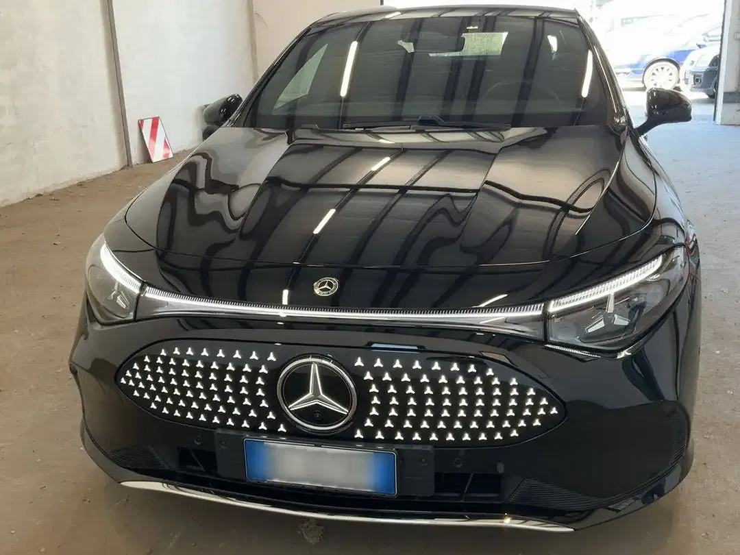 Mercedes-Benz CLA 250 EQ - Thumbnail 9