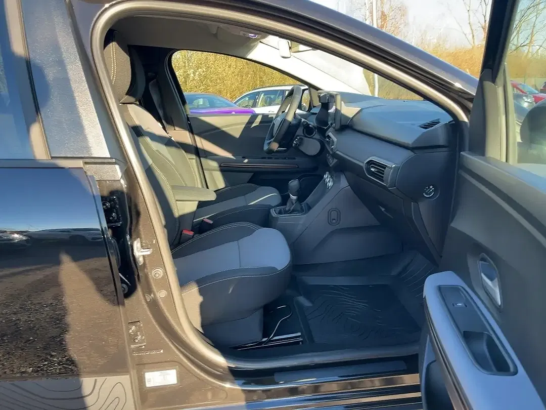 Dacia Jogger Hybrid Extreme - Thumbnail 9