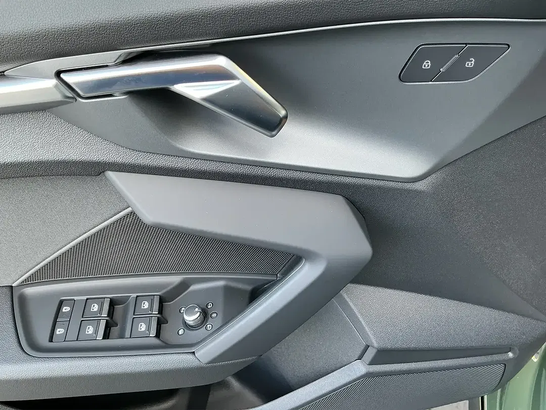 Audi A3 TFSI S tronic Sportback S line - Thumbnail 6