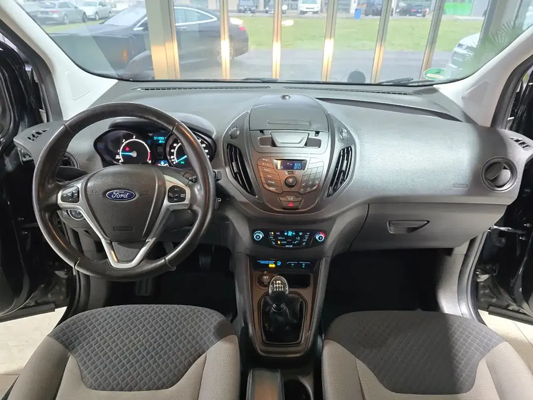 Ford Tourneo Courier 1.5 EcoBlue Trend - Thumbnail 13