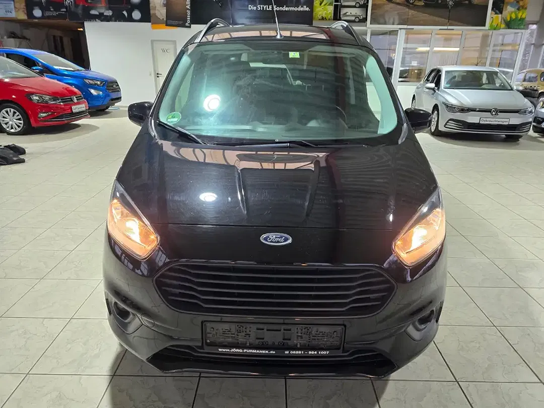 Ford Tourneo Courier 1.5 EcoBlue Trend - Thumbnail 3