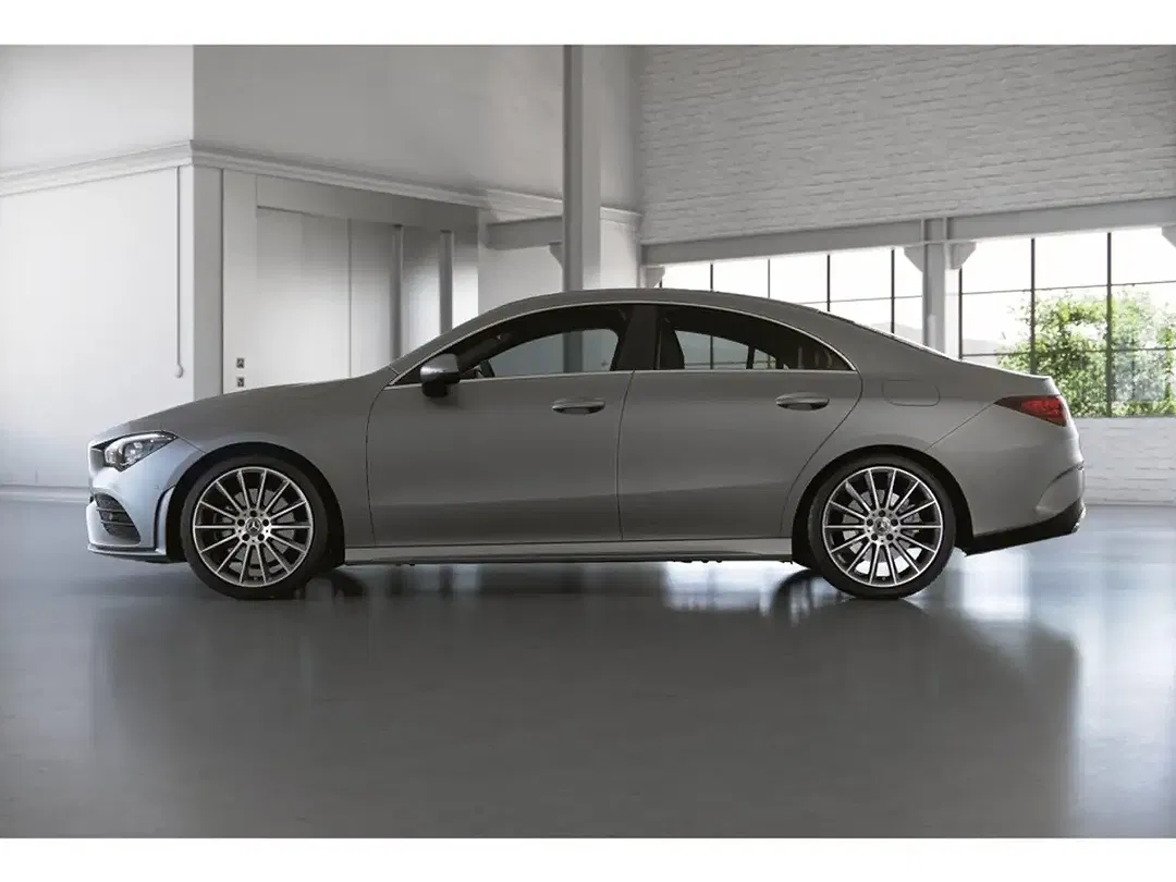 Mercedes-Benz CLA 250 - Thumbnail 3