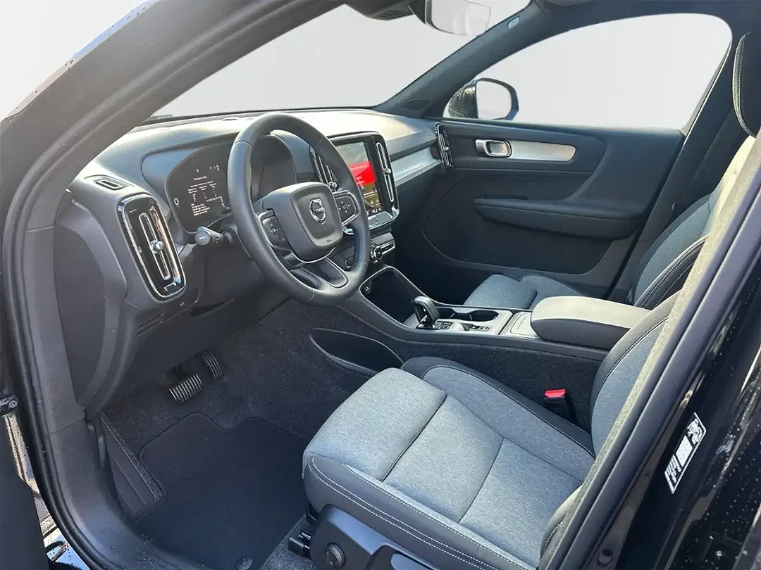 Volvo XC40 B3 Core - Thumbnail 10
