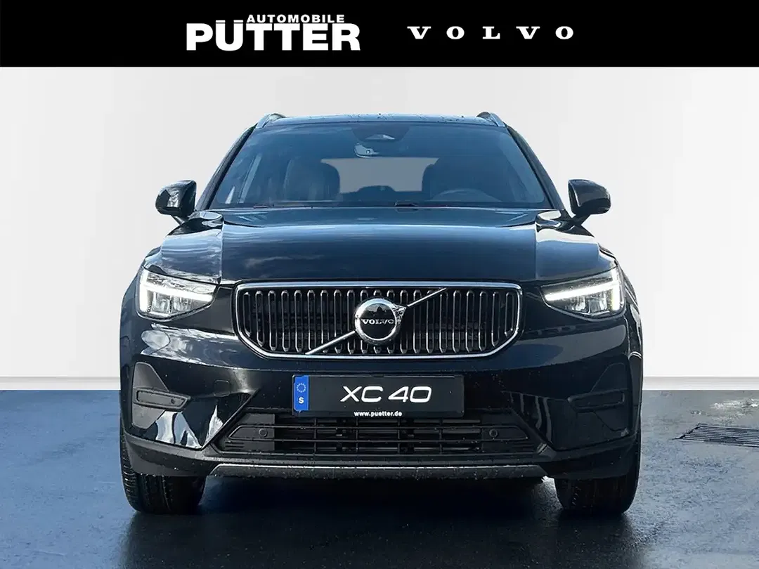 Volvo XC40 B3 Core - Thumbnail 8