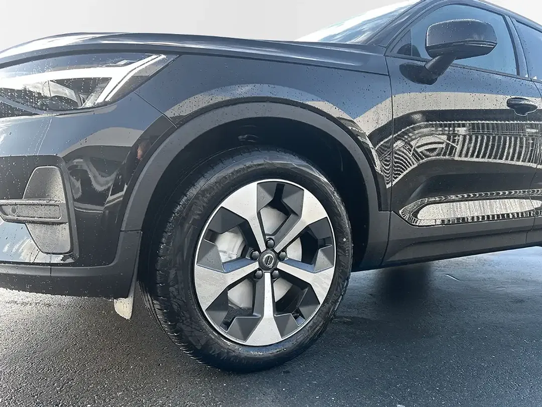 Volvo XC40 B3 Core - Thumbnail 9