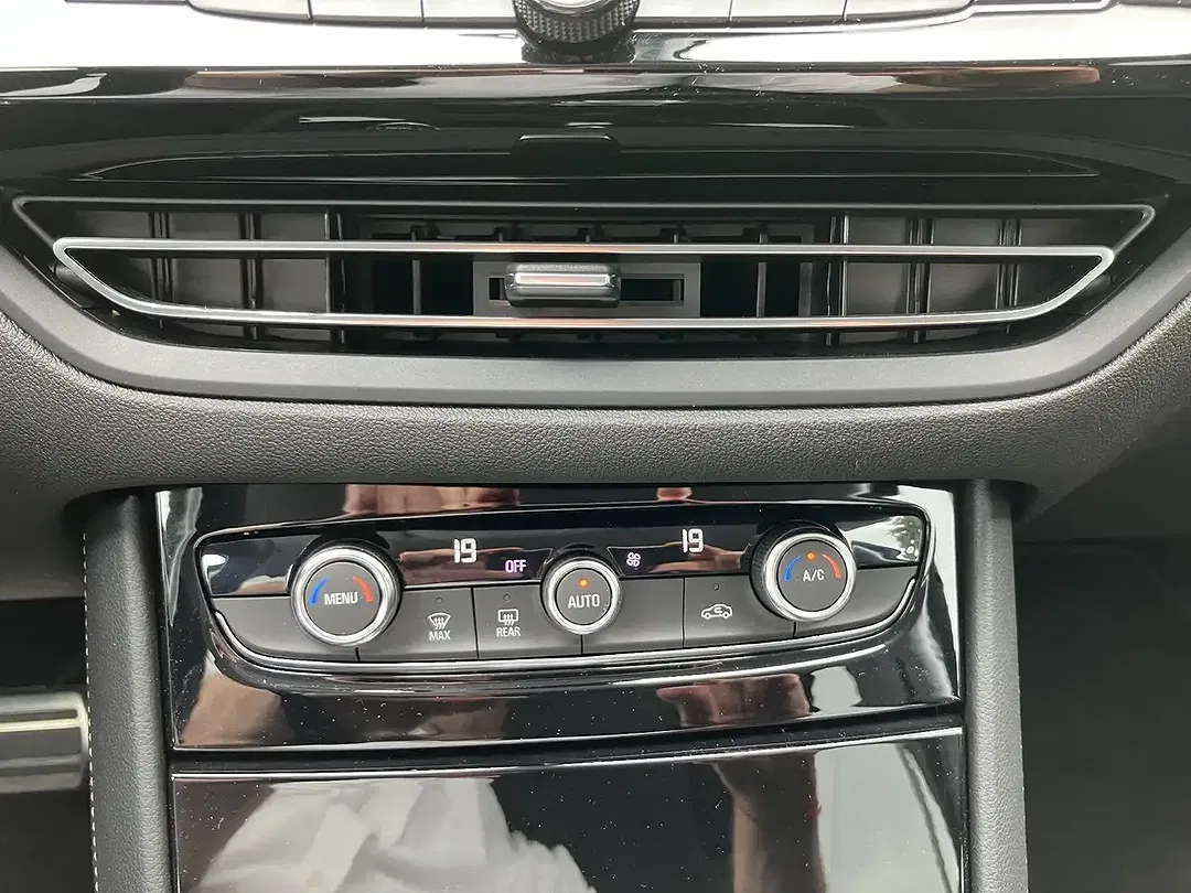 Opel Grandland X 1.2 Turbo AUT GS Line - Thumbnail 13