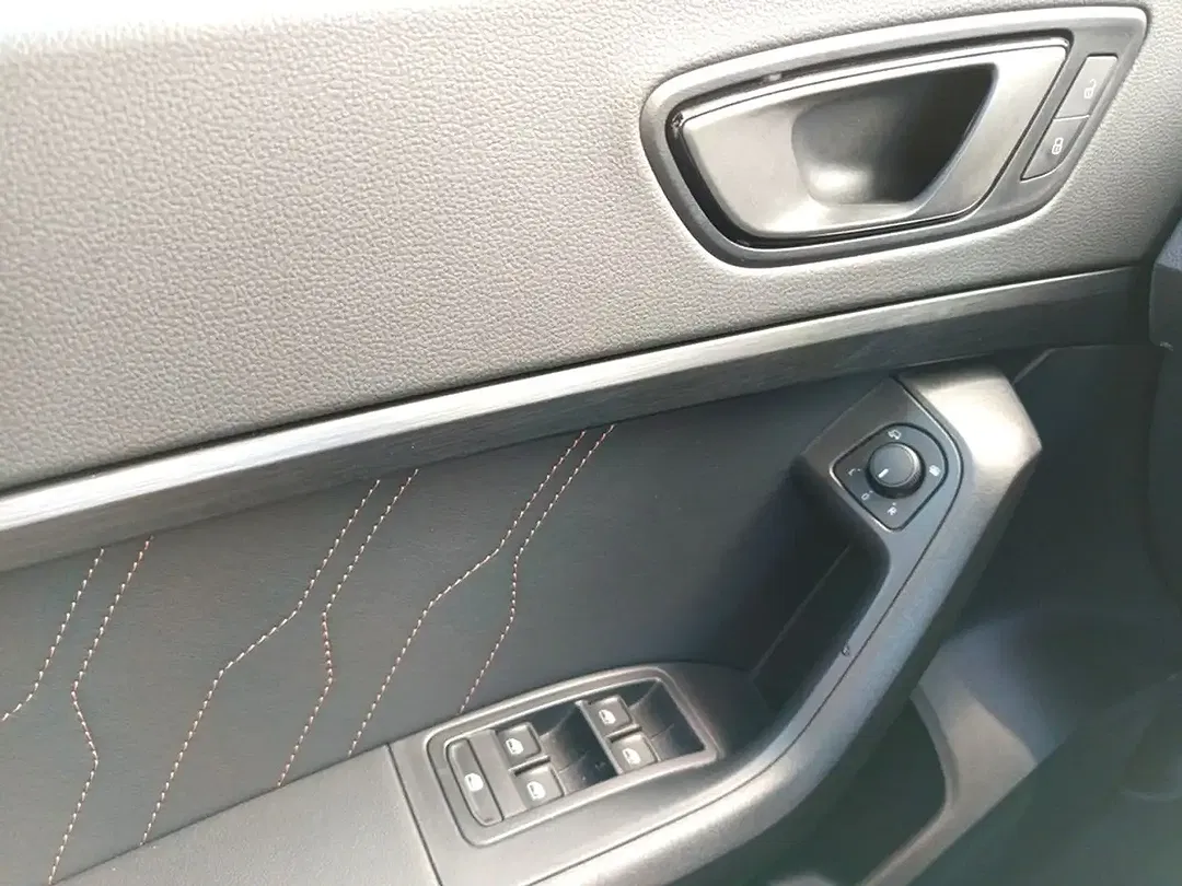 CUPRA Ateca 1.5 TSI DSG - Thumbnail 10