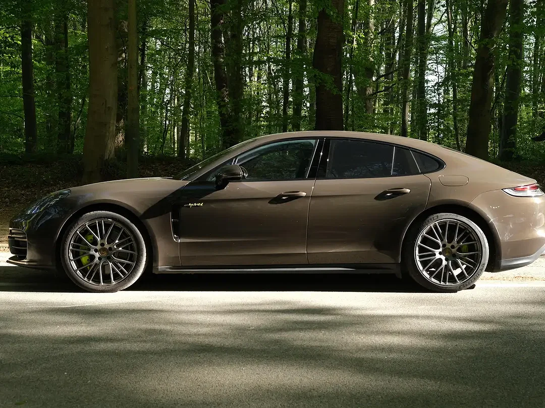 Porsche Panamera E-Hybrid 4 - Afbeelding 1