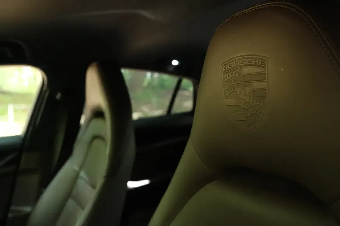Porsche Panamera E-Hybrid 4 - Thumbnail 14