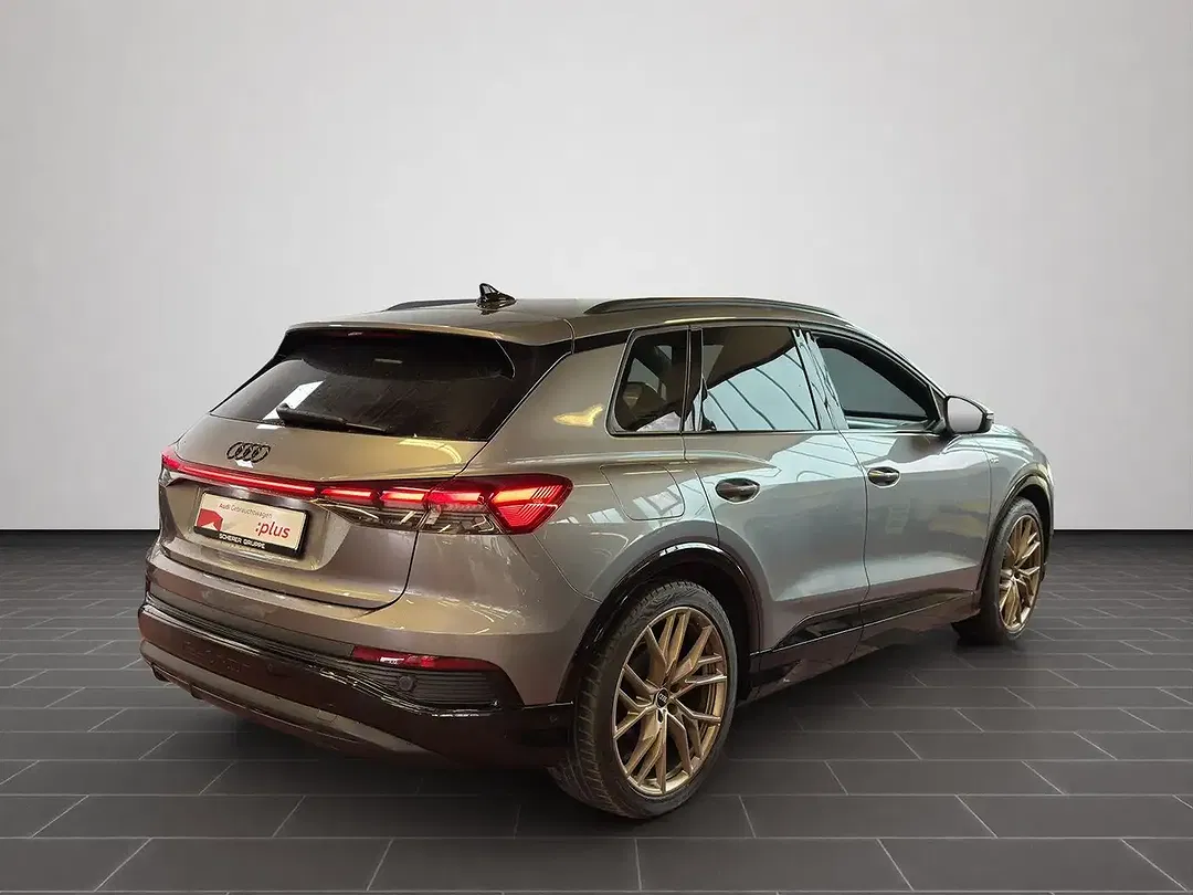 Audi Q4 e-tron 40 Matrix LED Edition One S line - Thumbnail 2