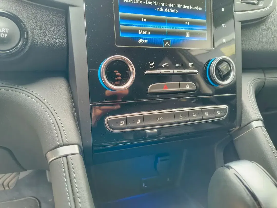 Renault Koleos 4x4 - Thumbnail 8