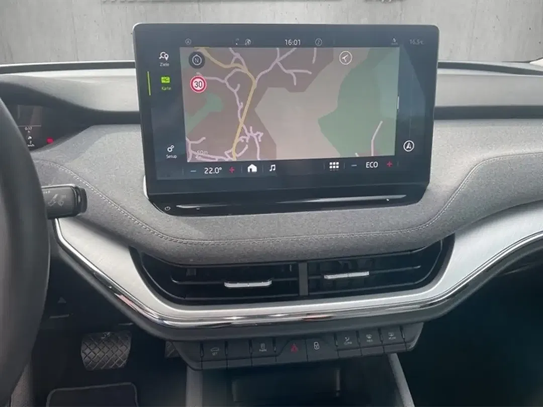 Skoda Enyaq 60 Coupé Loft - Thumbnail 13
