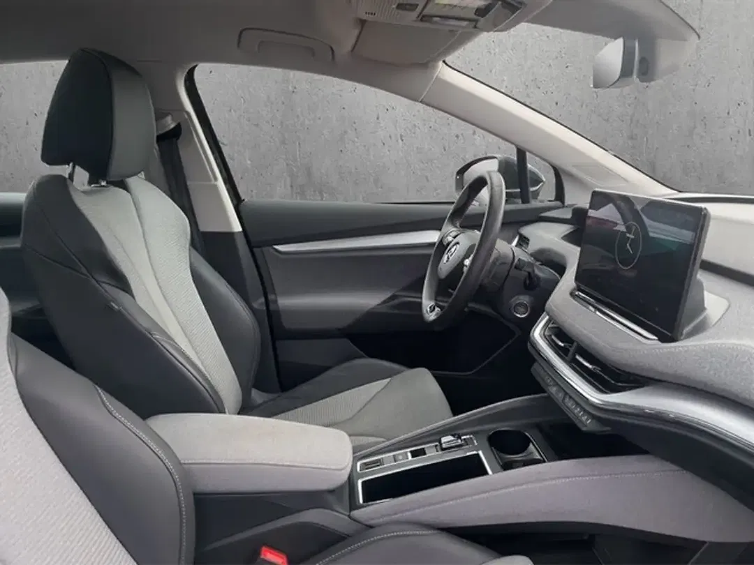 Skoda Enyaq 60 Coupé Loft - Thumbnail 14