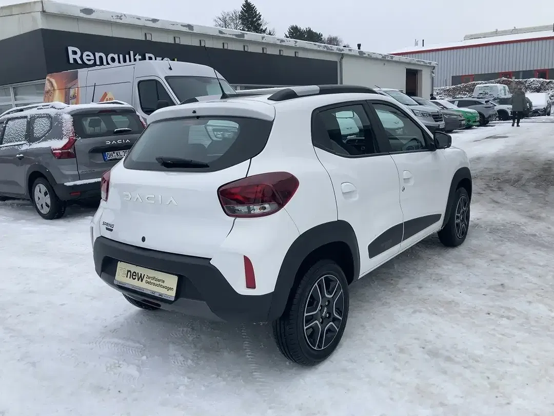 Dacia Spring EV Essential - Thumbnail 4
