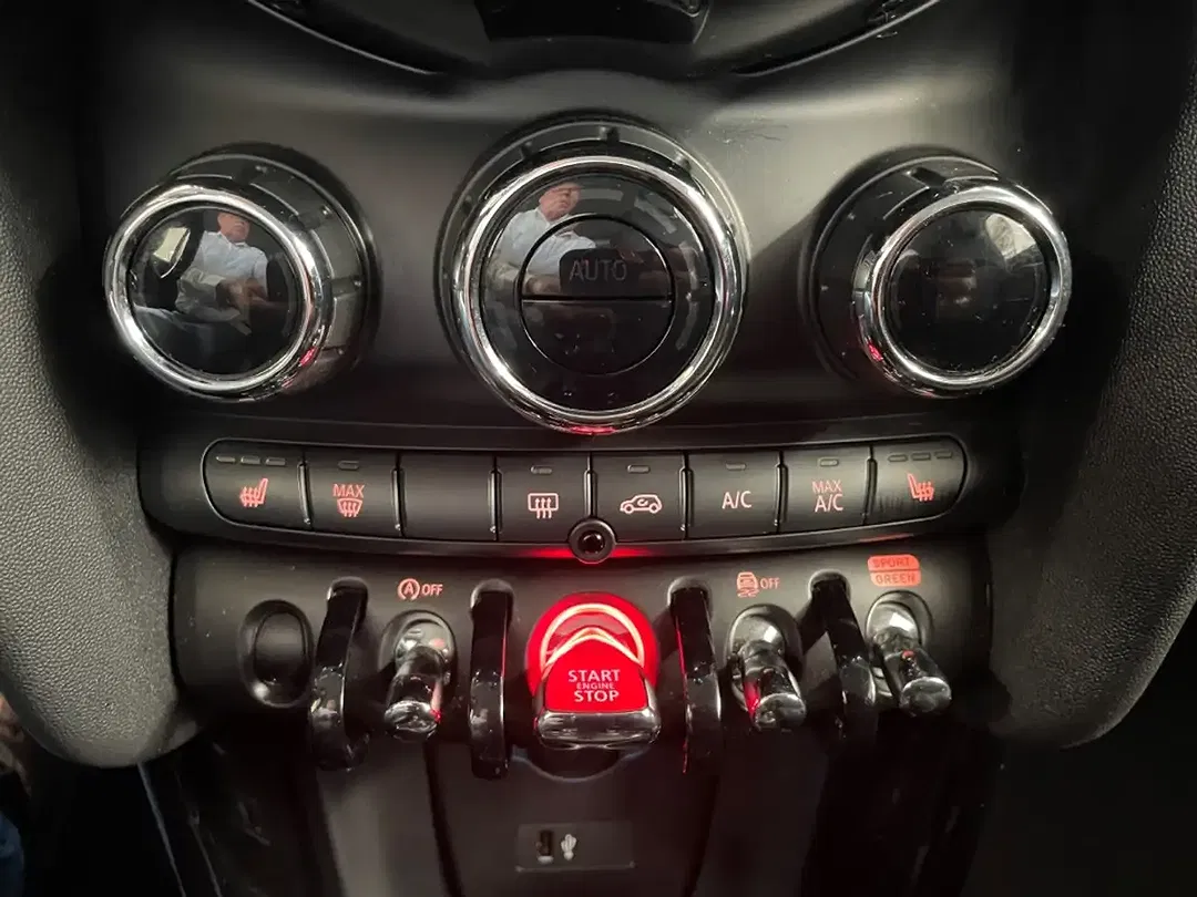 MINI Cooper 1.5 Classic Trim - Thumbnail 15