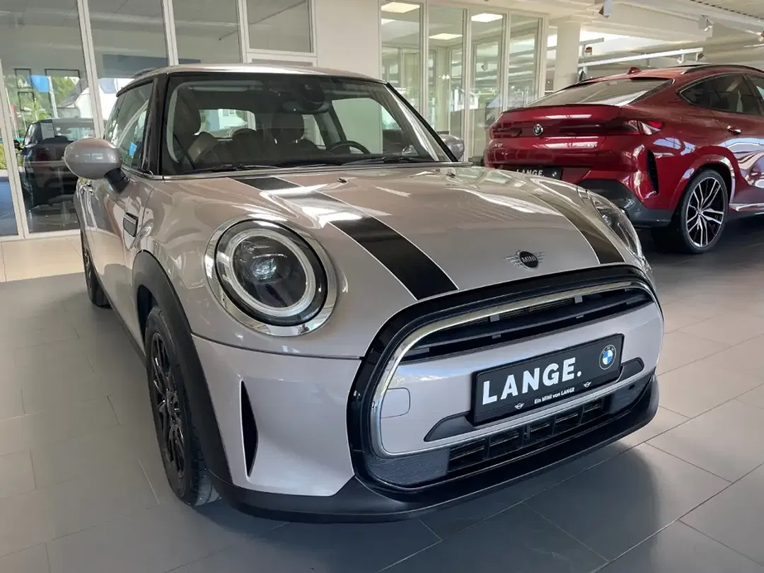 MINI Cooper 1.5 Classic Trim - Thumbnail 2