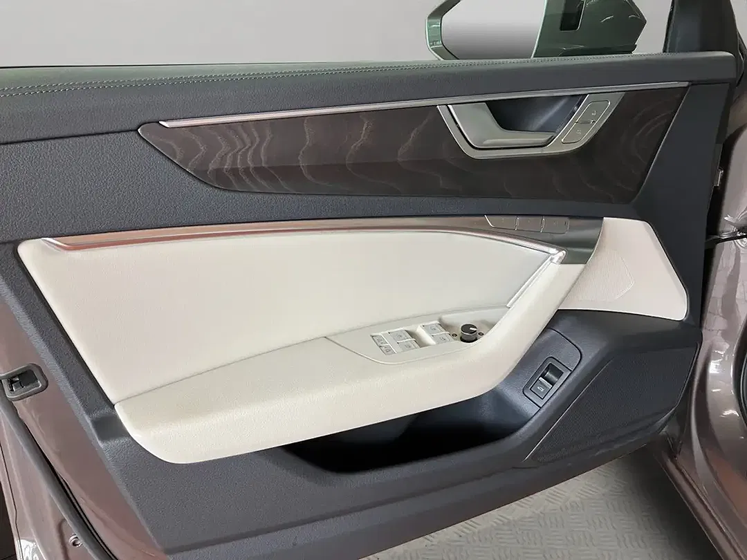 Audi A6 quattro design - Thumbnail 10