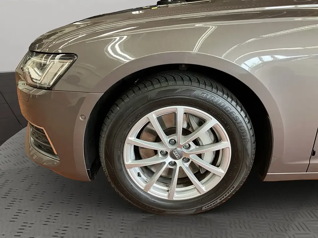 Audi A6 quattro design - Thumbnail 3