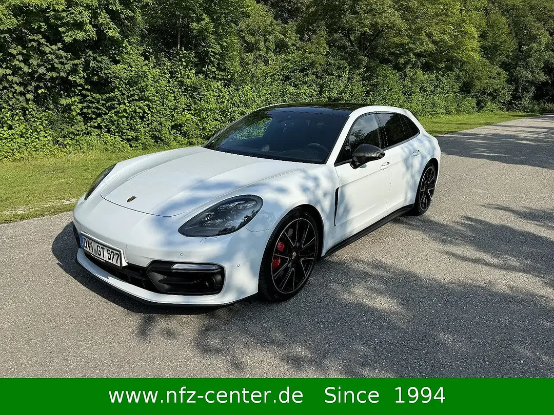 Porsche Panamera GTS Sport Turismo - Afbeelding 1